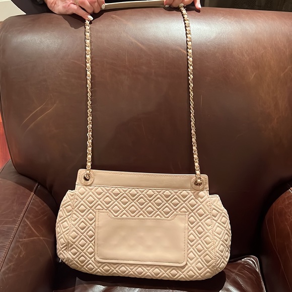 Tory Burch Marion Beige Quilted shoulder bag. Brand New with bag. - Picture 7 of 8